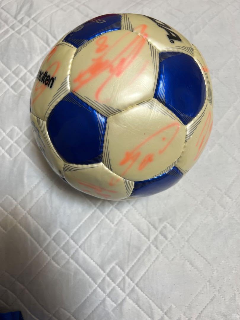 本田圭佑サインボール   日本代表全員サイン 本田圭佑サインボール 日本代表全員サイン Amazon.co.jp: 本田